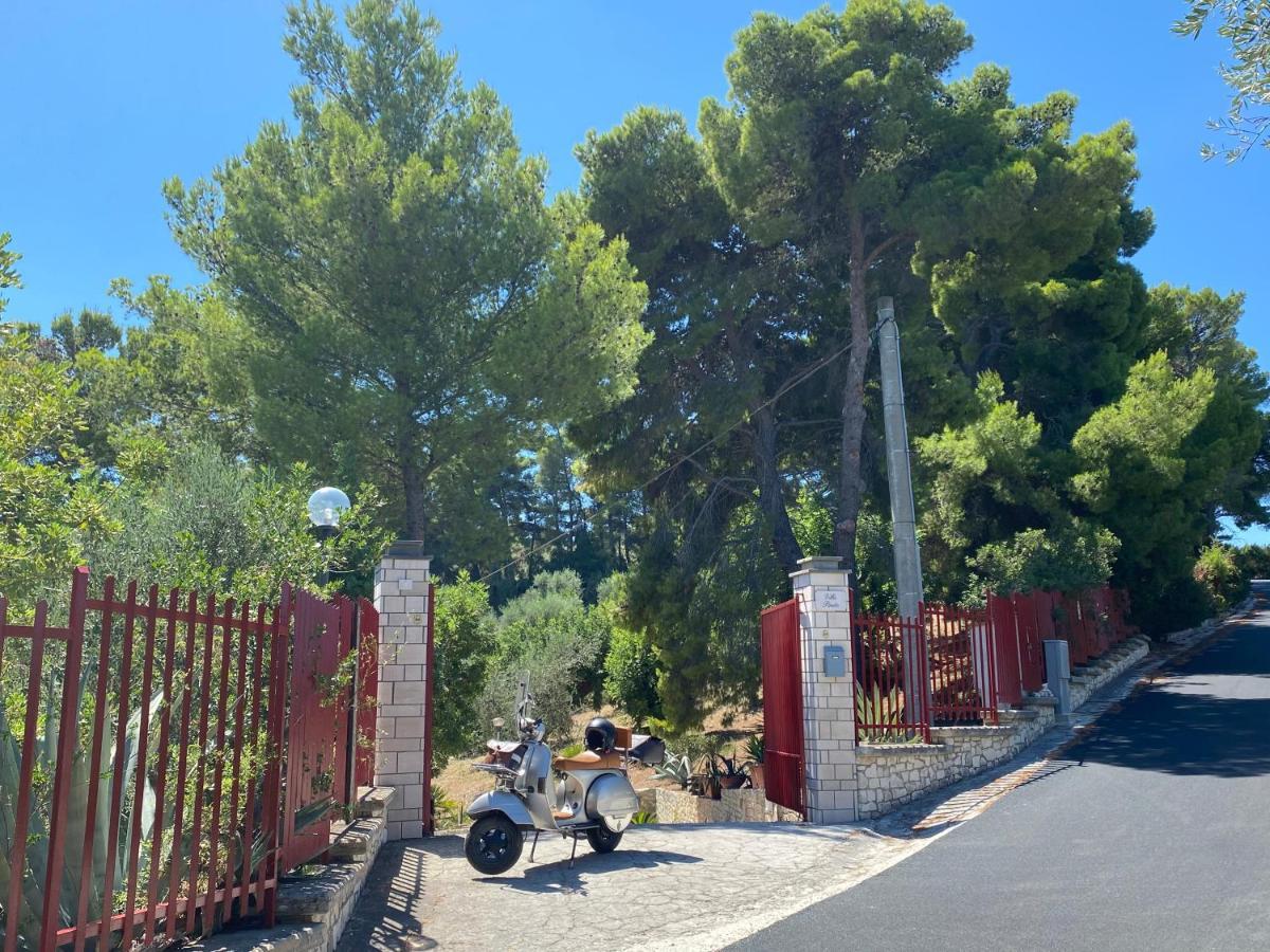 סן מנאיו Villa Pineta מראה חיצוני תמונה